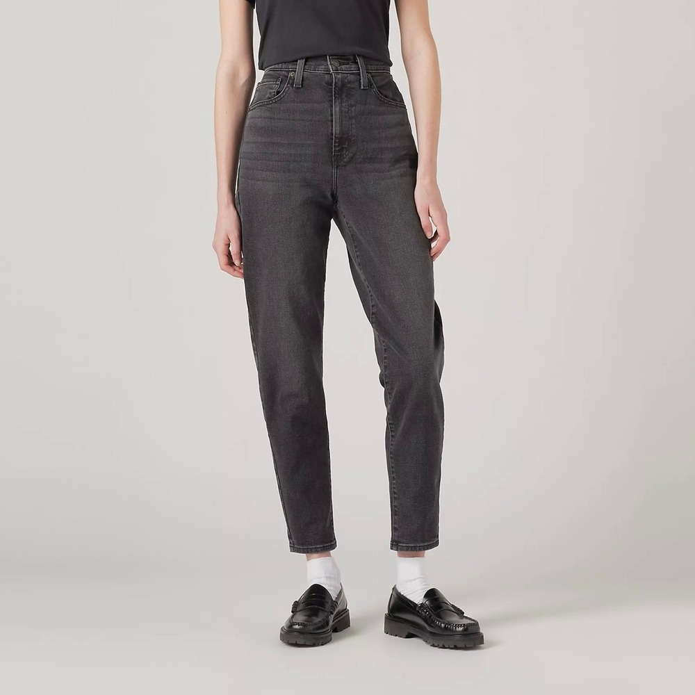 Levis High Waisted Mom Jeans Washed Black Tapered Leg Denim Pants Womens Size 32